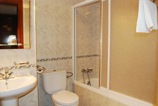 Hostal Universal Benavente Phòng bức ảnh